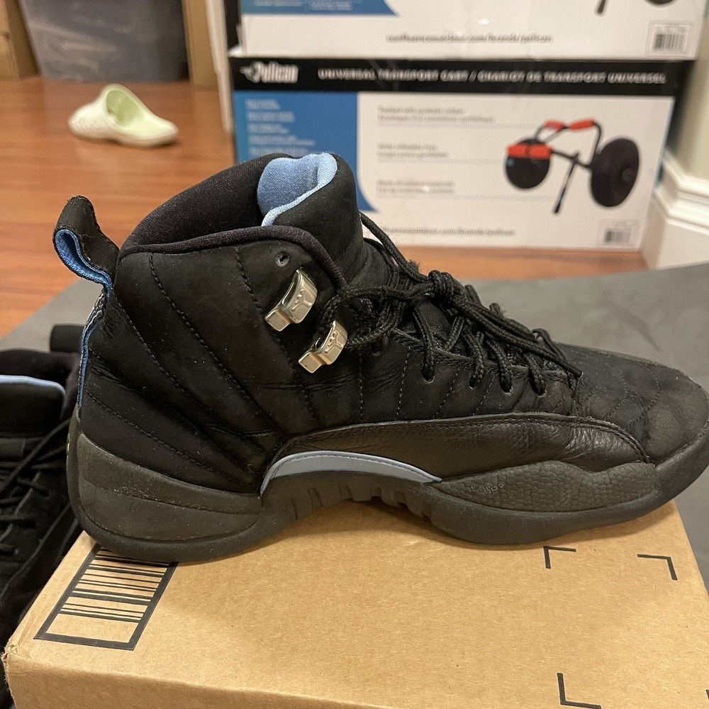Nike Air Jordan 12 Retro Nubuck 2009 Size 8 Authentic Vintage UNC OG AJ NO‎ BOX - Picture 5 of 13